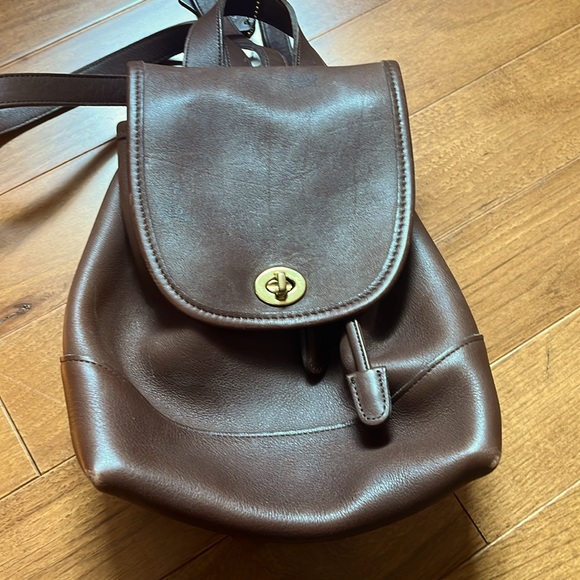 Vintage Coach Brown Leather Daypack - Picture 1 of 8